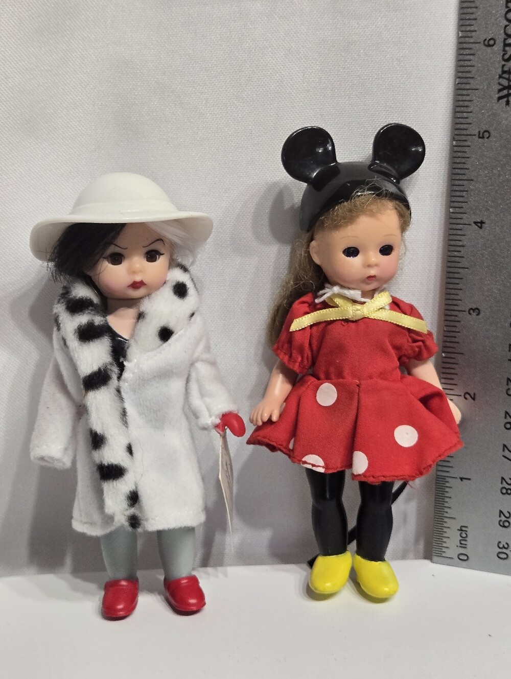 2 Mini Dolls - Cruella De Vil & Minnie Mouse